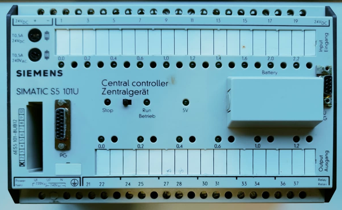 Siemens SIMATIC_S5_101U_Central Controller